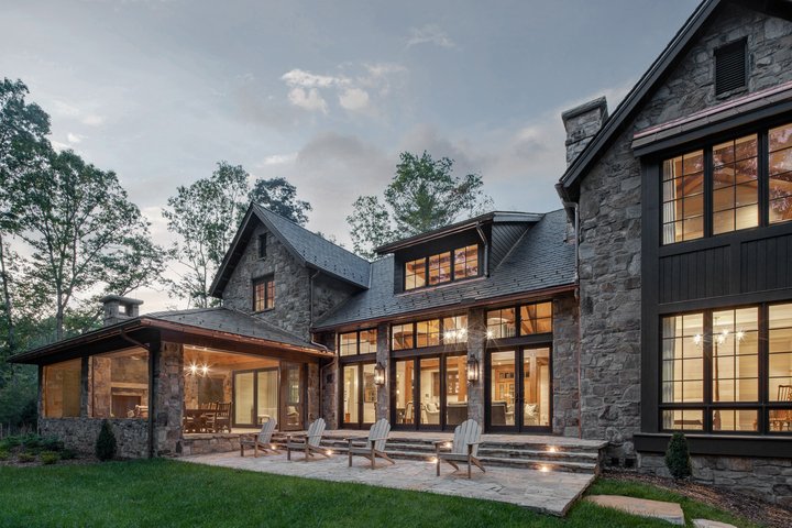 Ramble Retreat Outdoor Porch