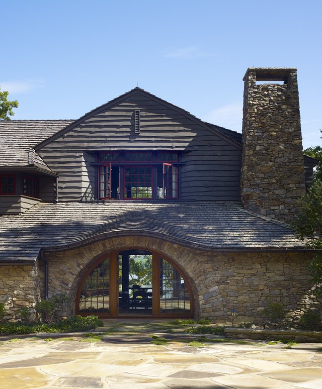 Grove Landing exterior and entryway