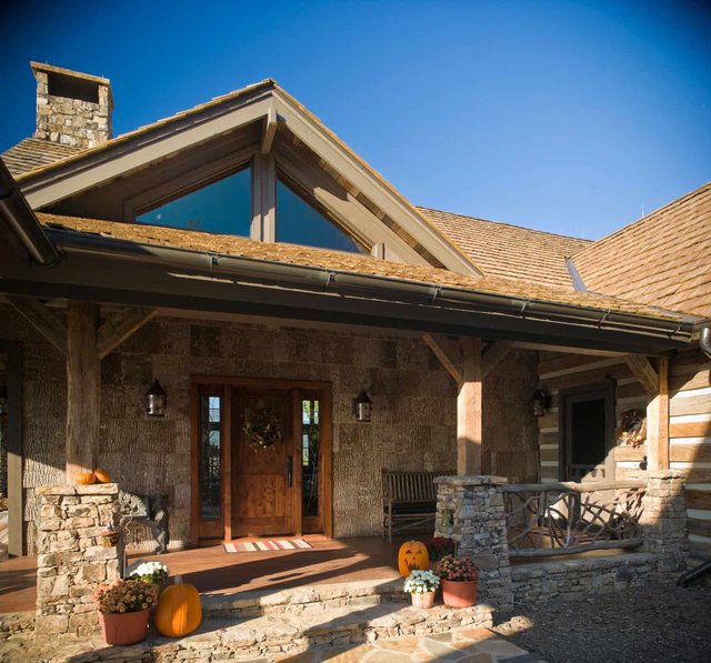 Balsam Haven Front Porch and Entryway