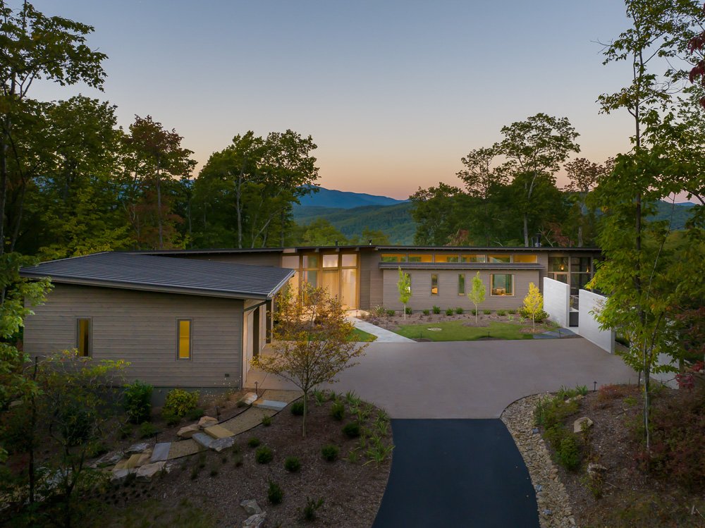 Toxaway Refuge Exterior evening