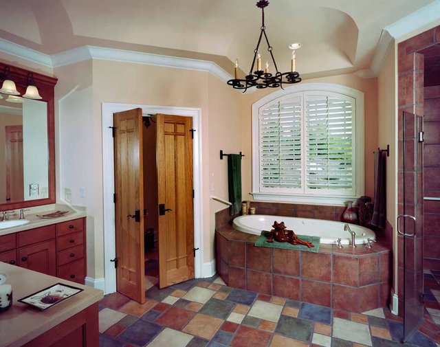 Lakeside Beauty Master Bathroom