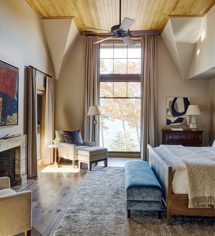 Anthracite Lodge Bedroom with full window