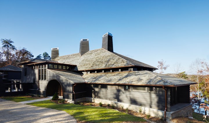 Anthracite Lodge exterior from side