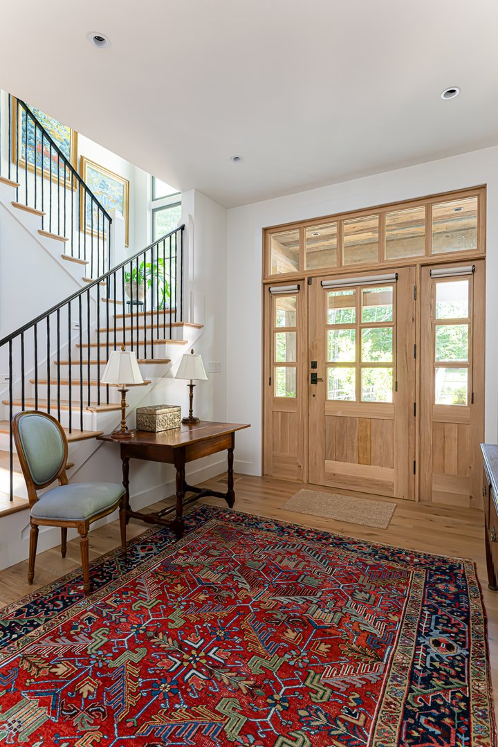 Modern Farmhouse Entryway