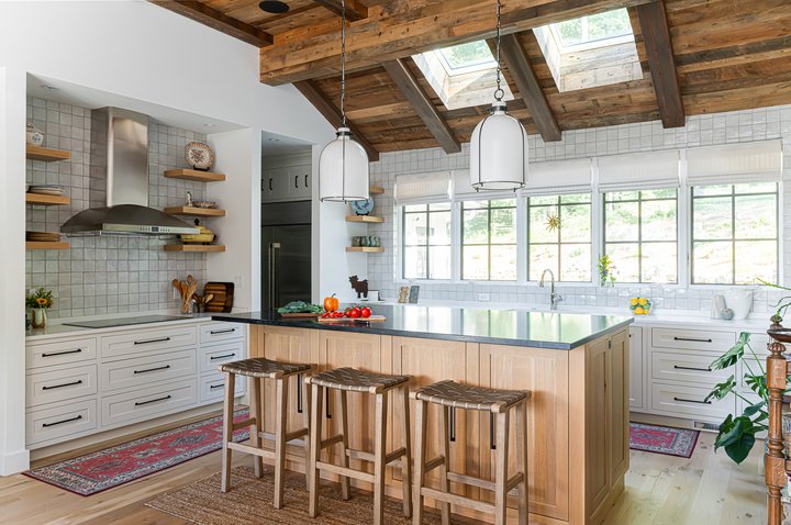 Modern Farmhouse kitchen