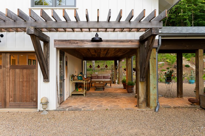 Modern Farmhouse Garden Porch