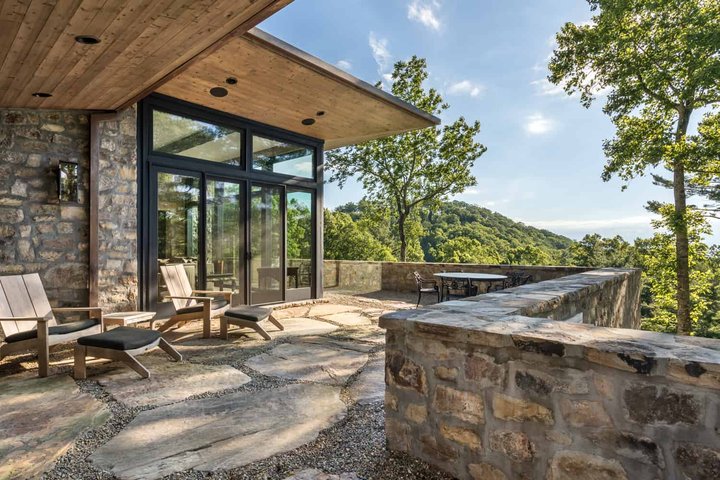 Town Mountain Ranch Front Patio with Eating Area