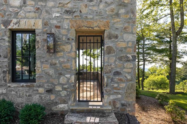 Town Mountain Ranch Gate to Patio Detail