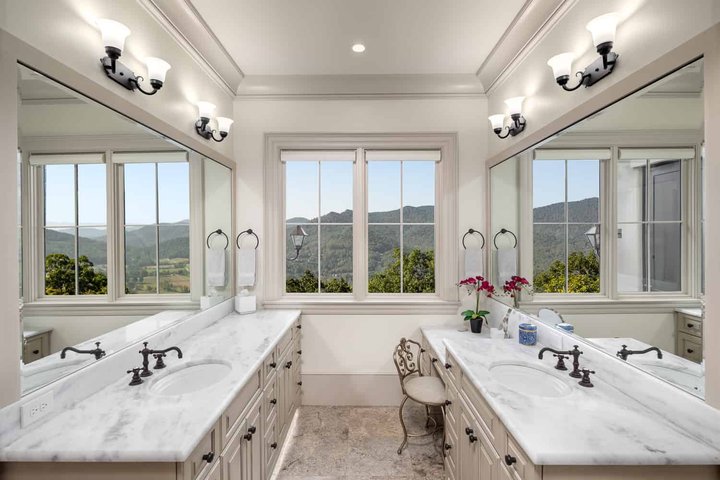 Villa Bella Vista Master Bathroom