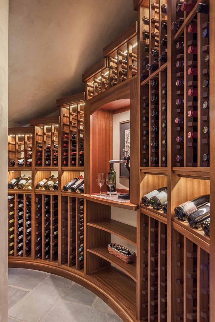 Vista Bluff Wine Cellar 1